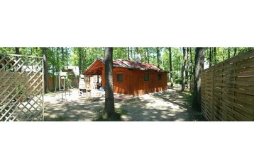 Słowacja Chata Šaštín - Stráže, Zewnątrz